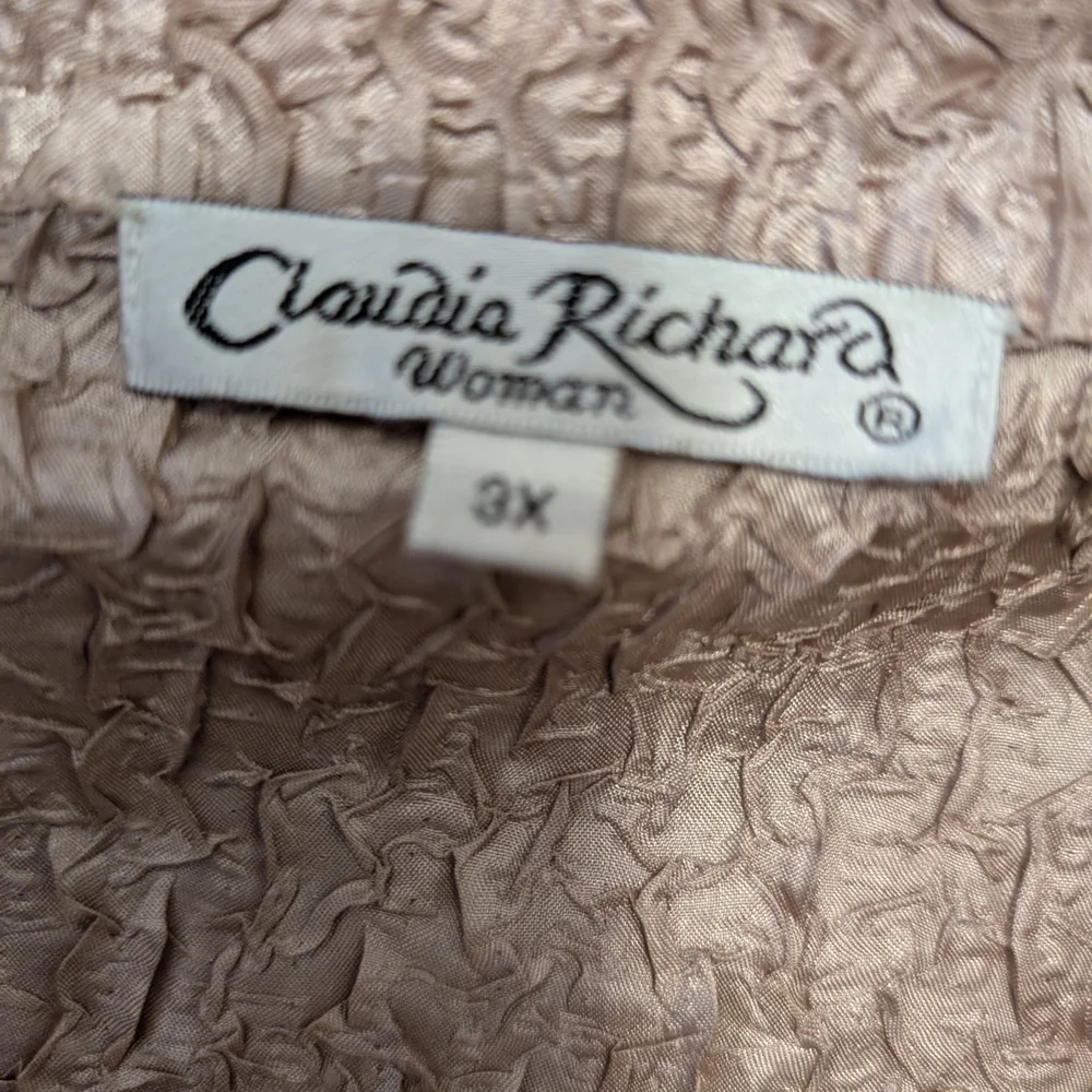 Claudia Richard Textured Cream Jacket - Picture 8 of 9